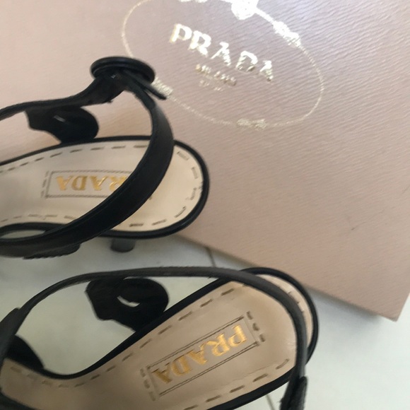 Prada sandals size39 - Picture 5 of 8
